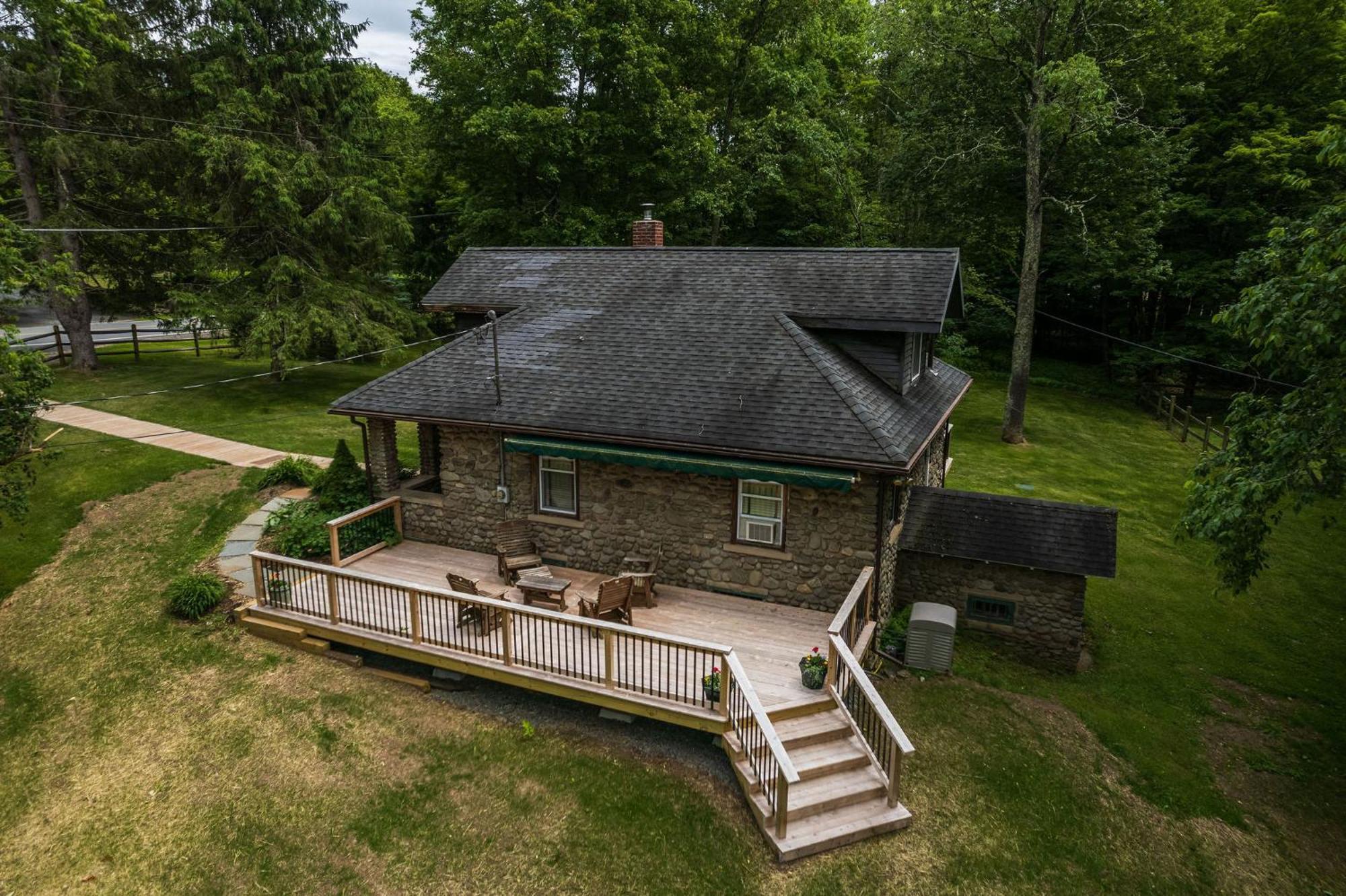 Hotel Antrim Streamside Livingston Manor Exterior foto